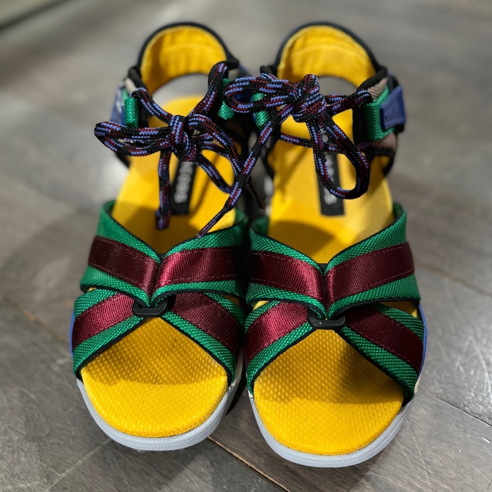 Marc Jacobs Size 8 / 38 Multi Color